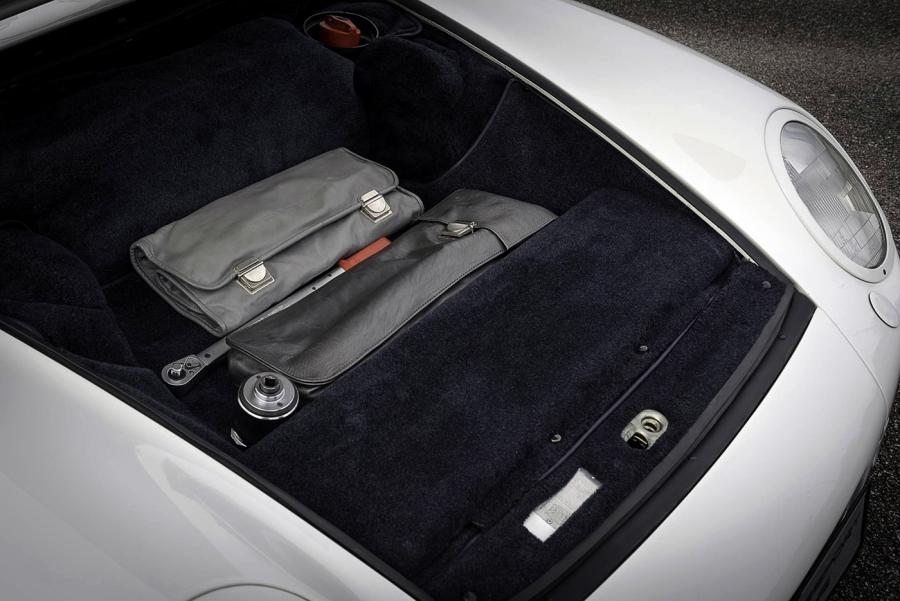 Багажник Porsche 959 Cabriolet von Auto Bekker 1999 года  (фото 16 из 33)
